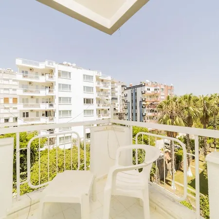 Apartment Flat W Balcony Fireplace 5 Min To Beach In Antalya