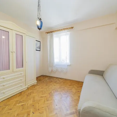 Flat W Balcony Fireplace 5 Min To Beach In *